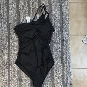 Elegant Black One-Shoulder Swim One Piece